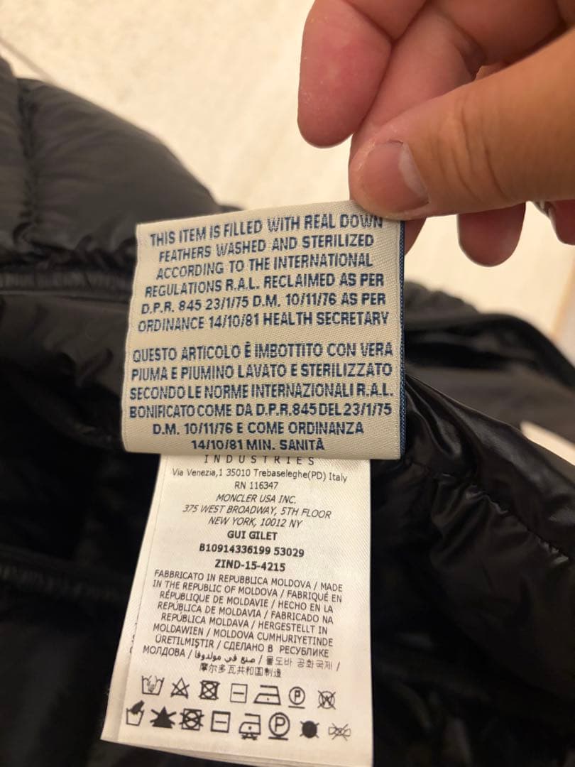 MONCLER GUI GILET ダウンベスト 黒 4 美品