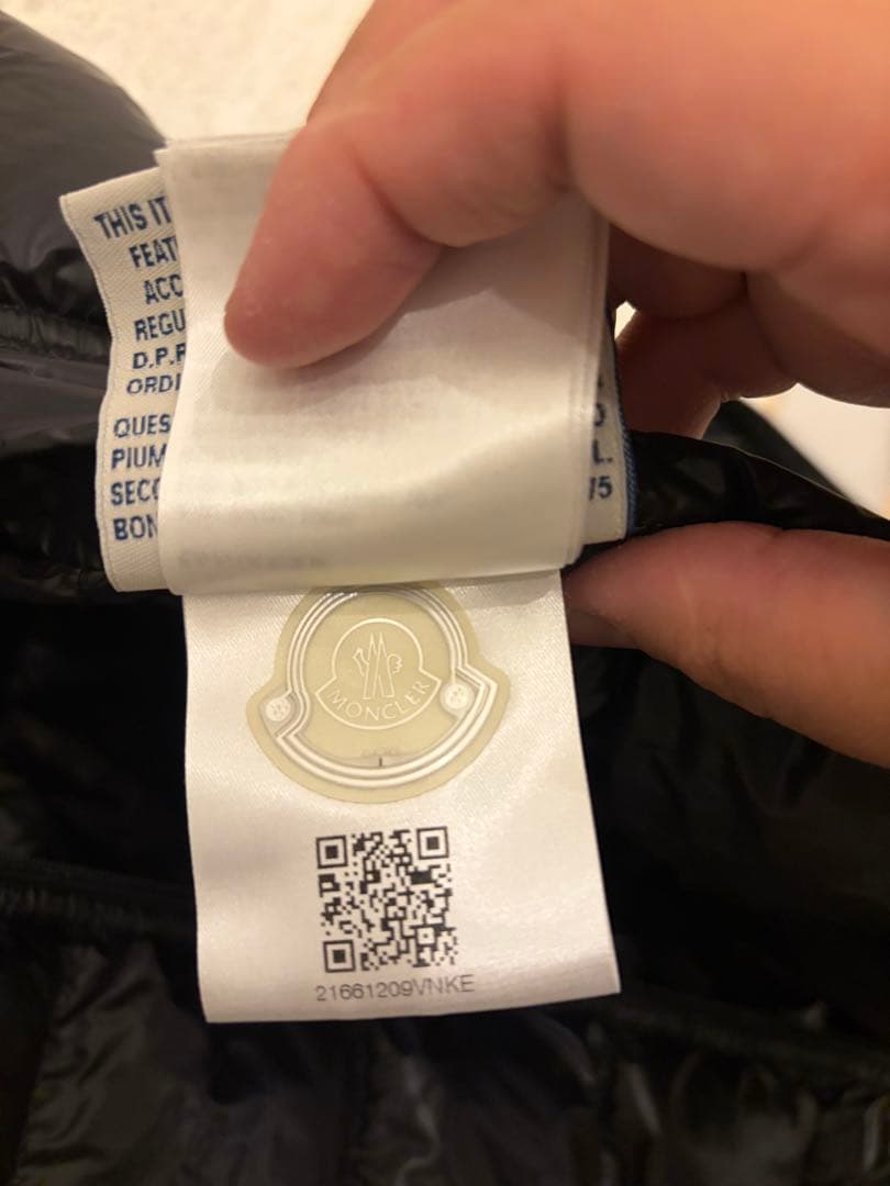 MONCLER GUI GILET ダウンベスト 黒 4 美品