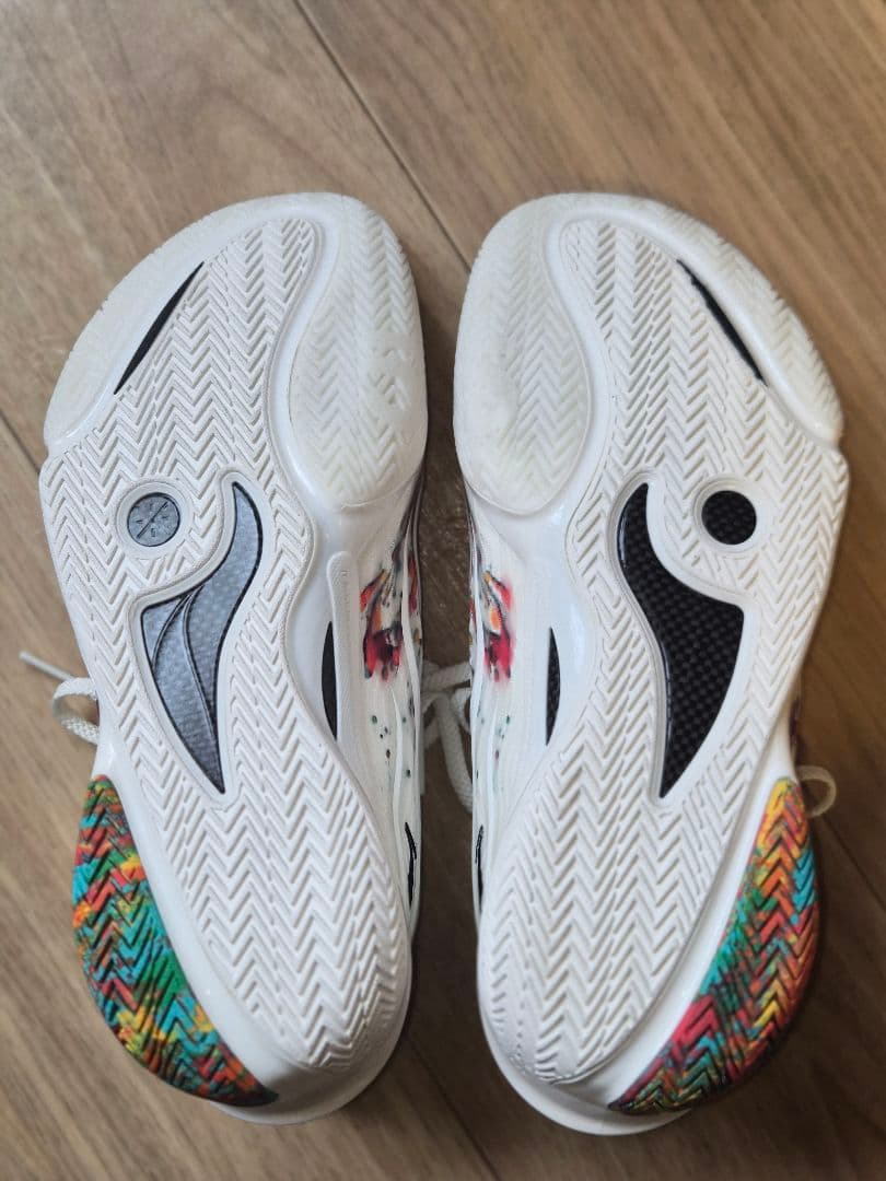 リーニン Wade 808 5 Ultra V2「花火」24.0cm/US6.5