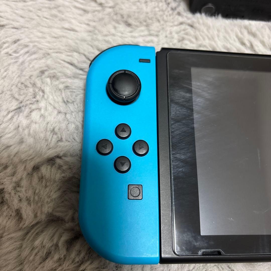 【美品】Nintendo Switch 本体 ジョイコン＋周辺機器セット