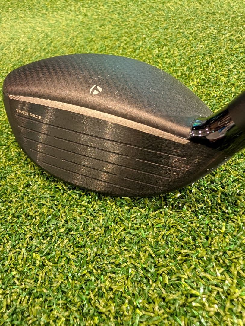 Qi4D フェアウェイウッド 7W 21° ヘッドのみ、ヘッドカバー付