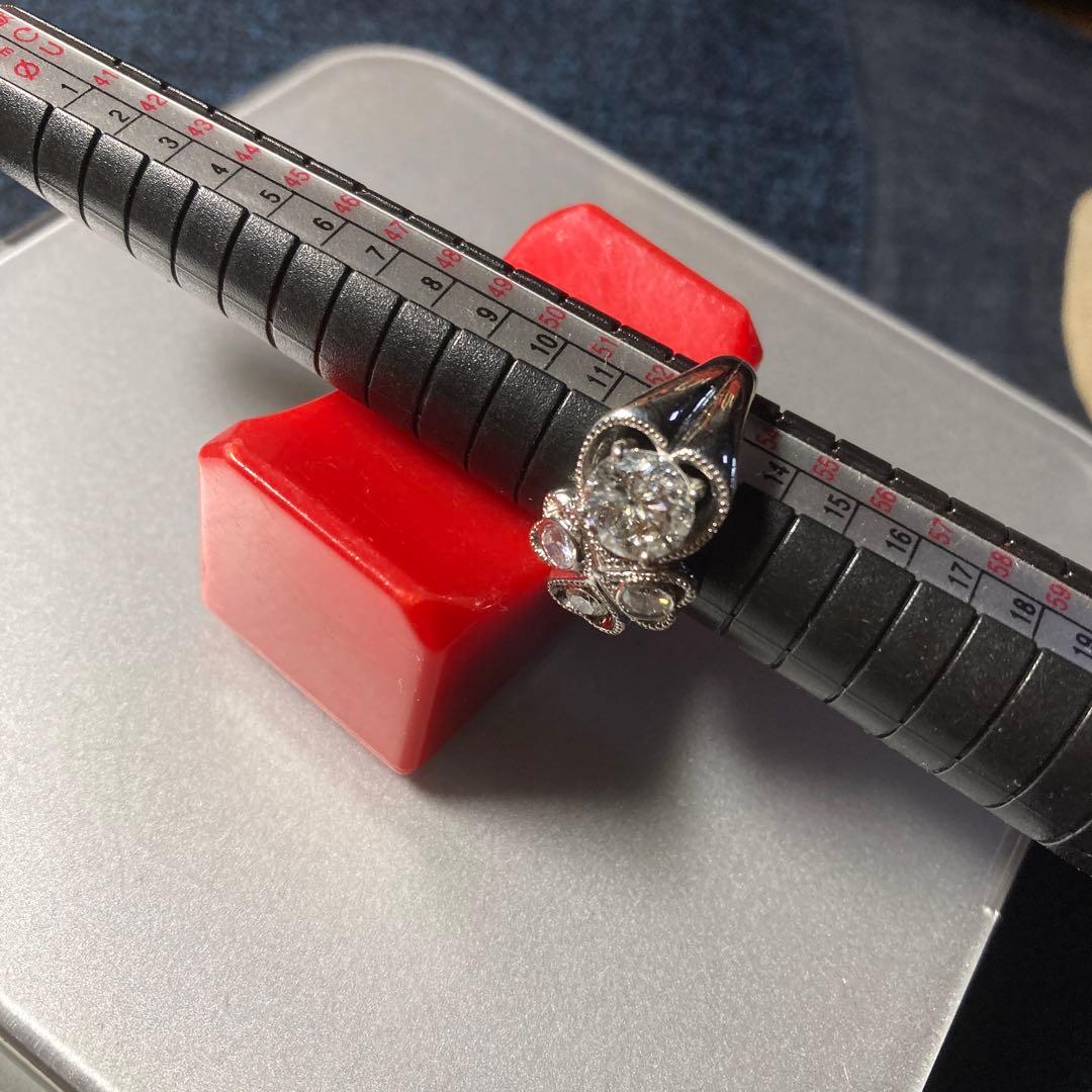 Victorian品大粒1.65ct、メレ0.51の アンティーク調リング