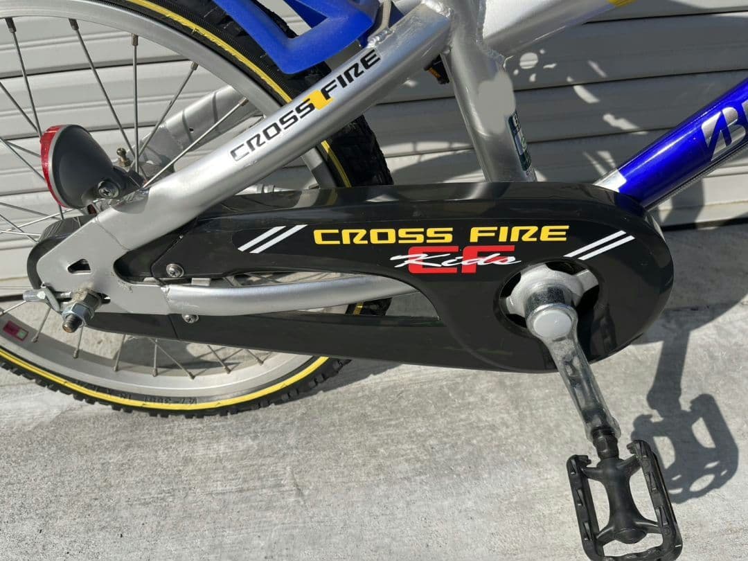 お引き取り限定 ブリヂストン 18インチ クロスファイアーキッズ シングルギア