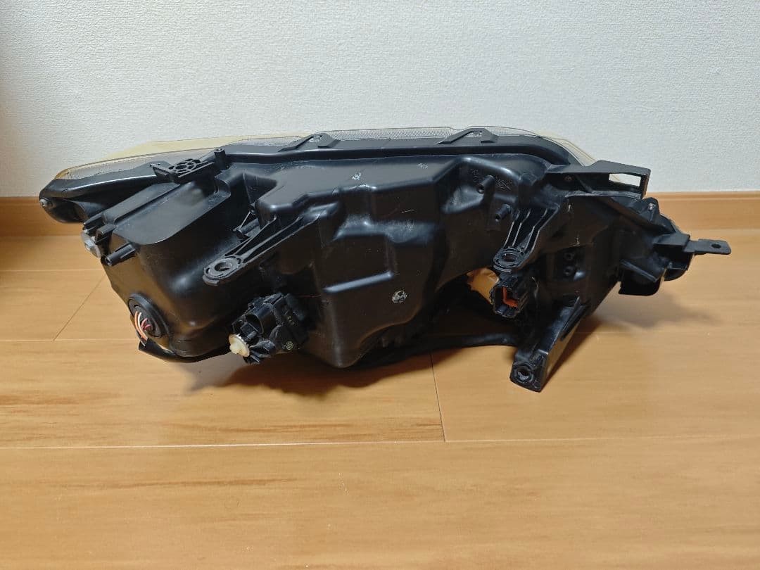 日産エクストレイル 用 左側LEDヘッドライト KOITO 100-17942