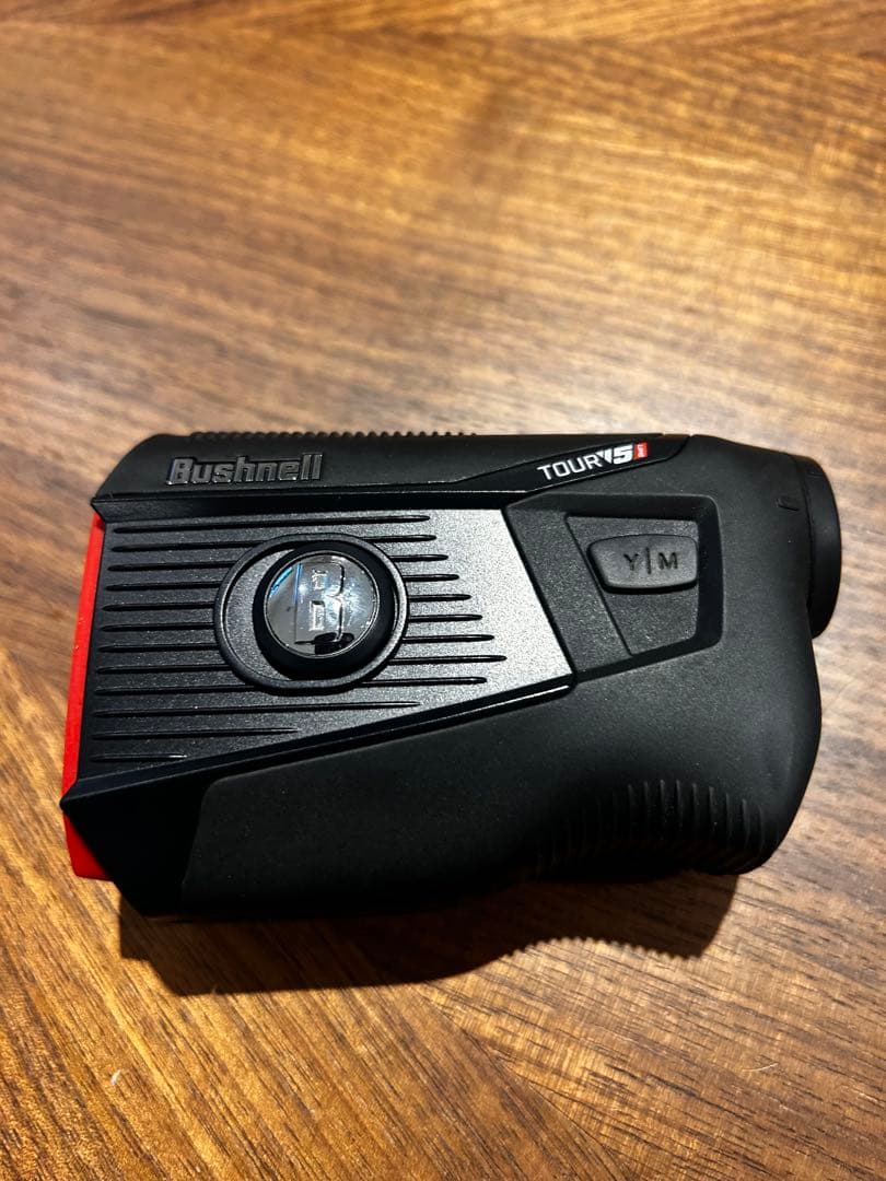 Bushnell Tour V5 ゴルフ用距離計