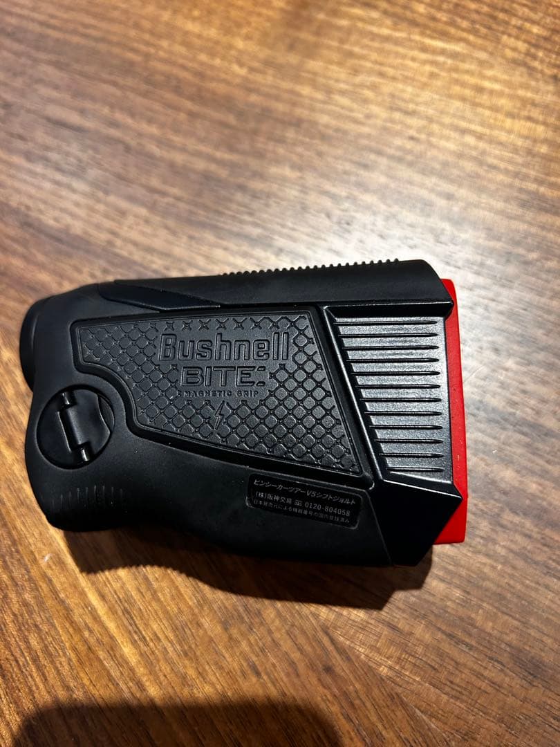 Bushnell Tour V5 ゴルフ用距離計