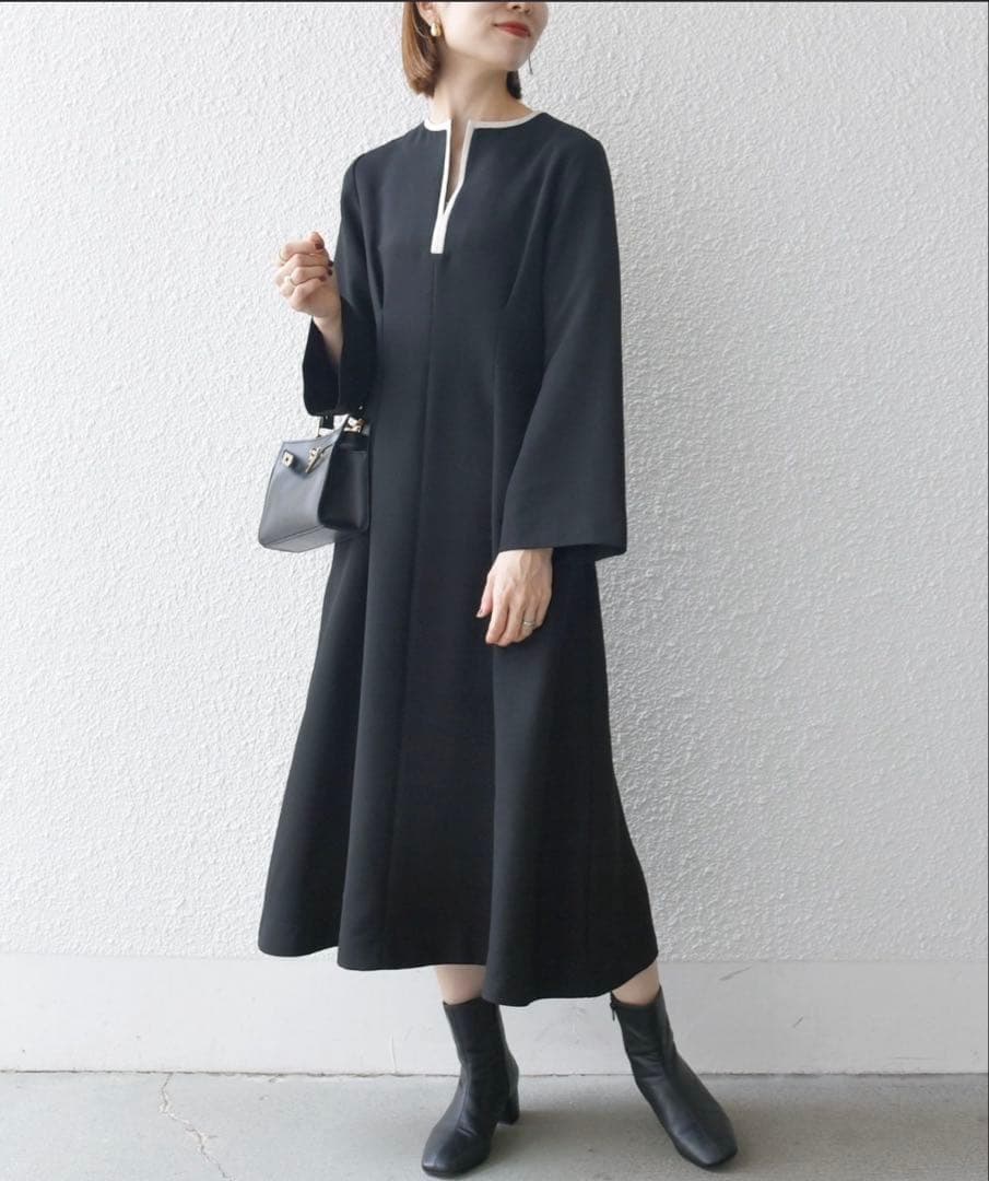 SHIPS✨卒園式　黒　25AW　ダブルクロス ウエストタックAラインワンピース