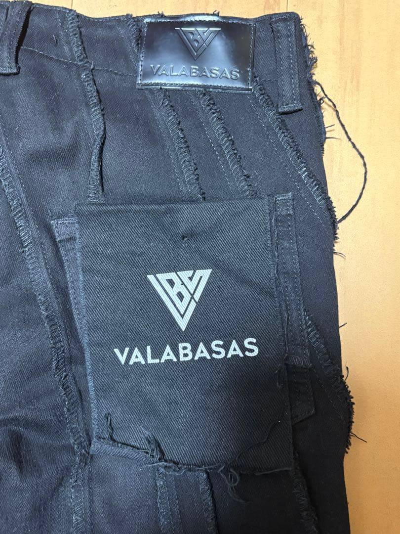 VALABASAS フレアデニムパンツ