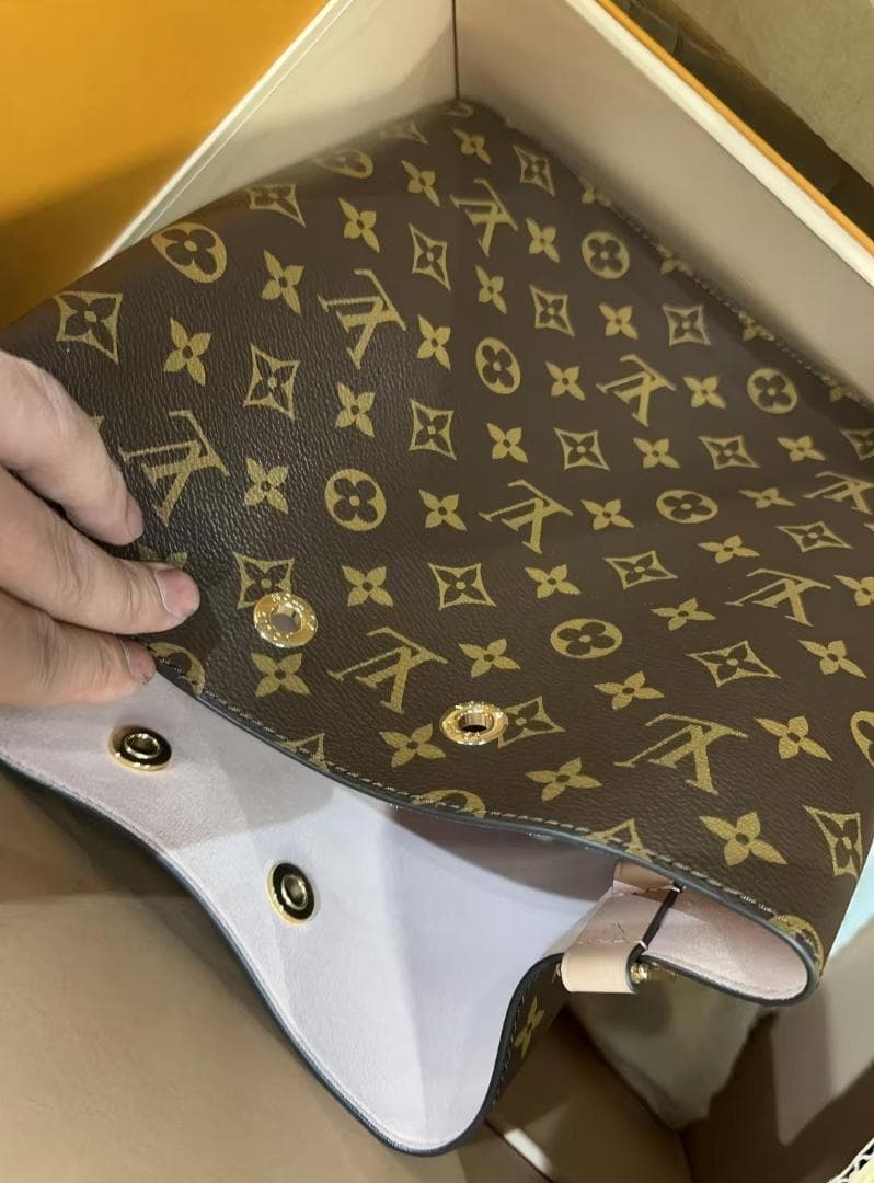 全巻セット LOUIS VUITTON Neo Noe M44022 26*26*17.5