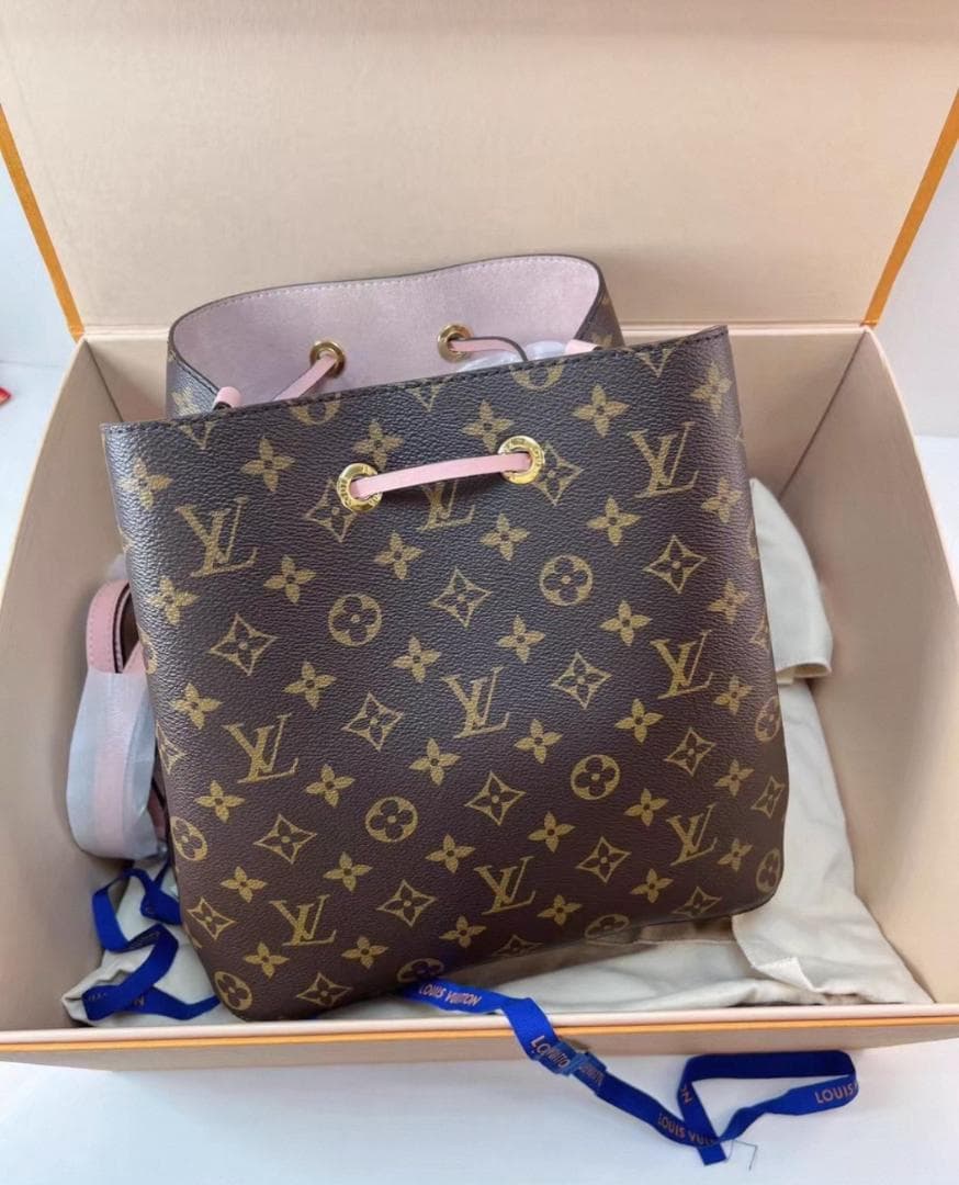 全巻セット LOUIS VUITTON Neo Noe M44022 26*26*17.5