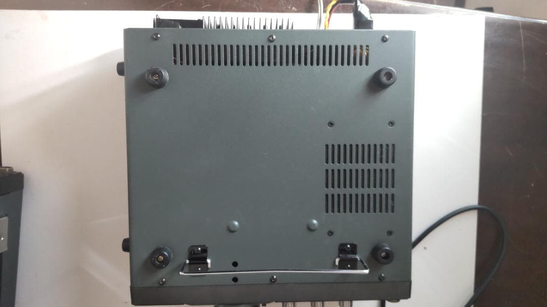 送料込みICOM IC-371 430MHzオールモードトランシーバー　電源内蔵