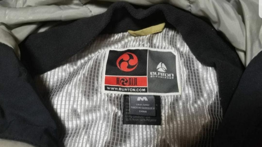 BURTON　バートン　スノボウェア　ジャケット　メンズ　M　&　FIRE AN