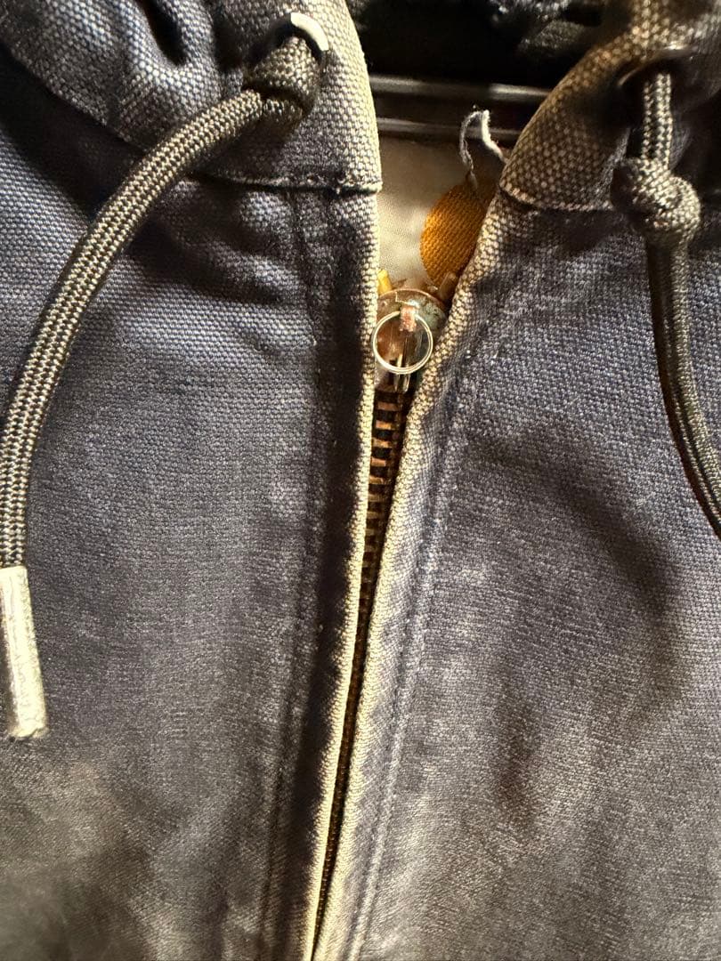 カーハートアクティブジャケット　　carhartt