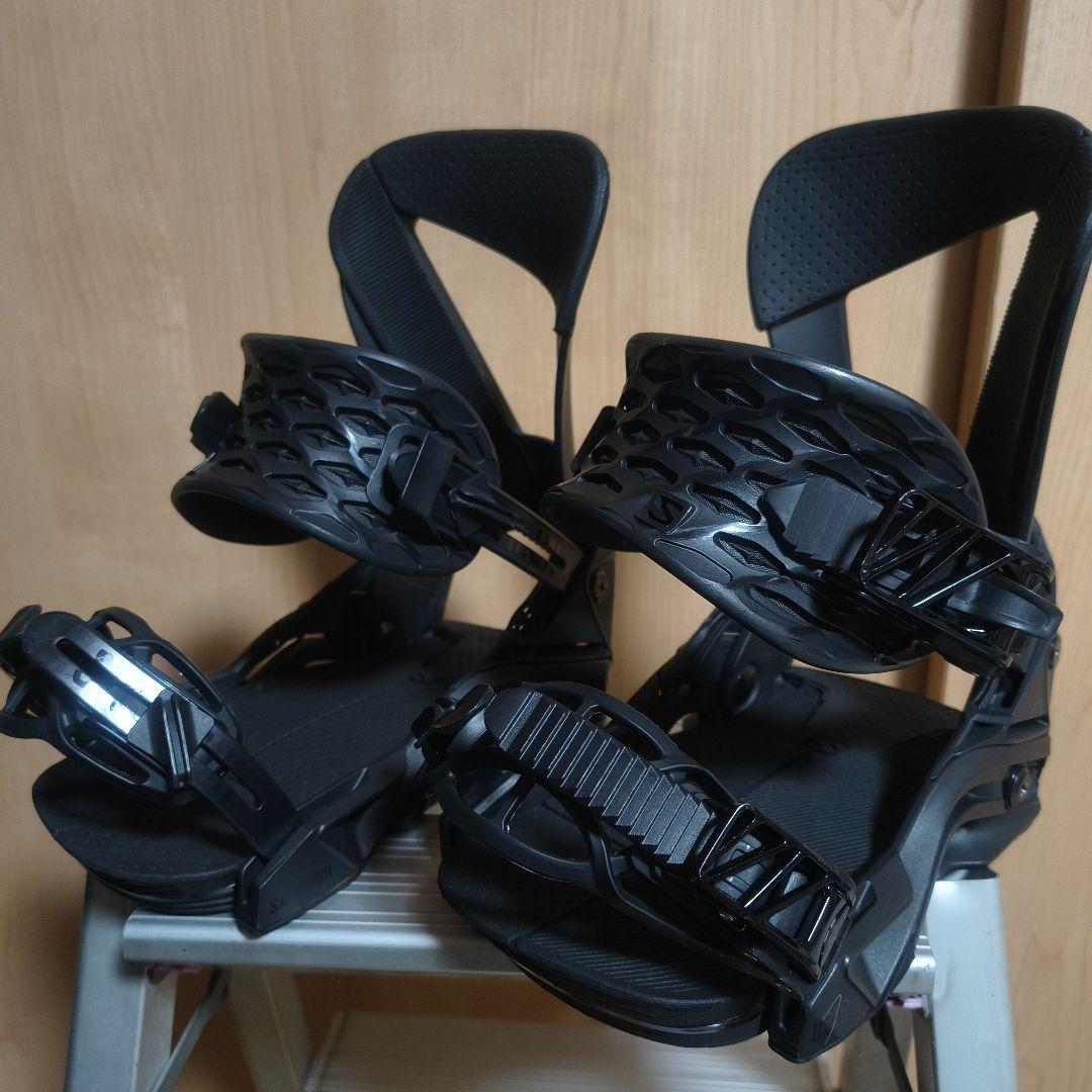 サロモン 　ホログラム　S 美品！
