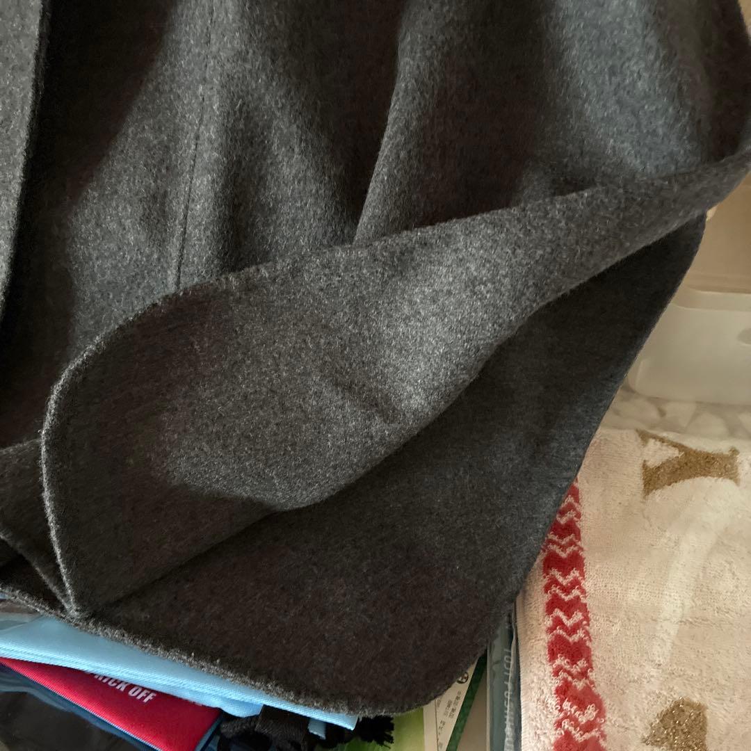 CLOCHEグレー ケープコート ボタン付き