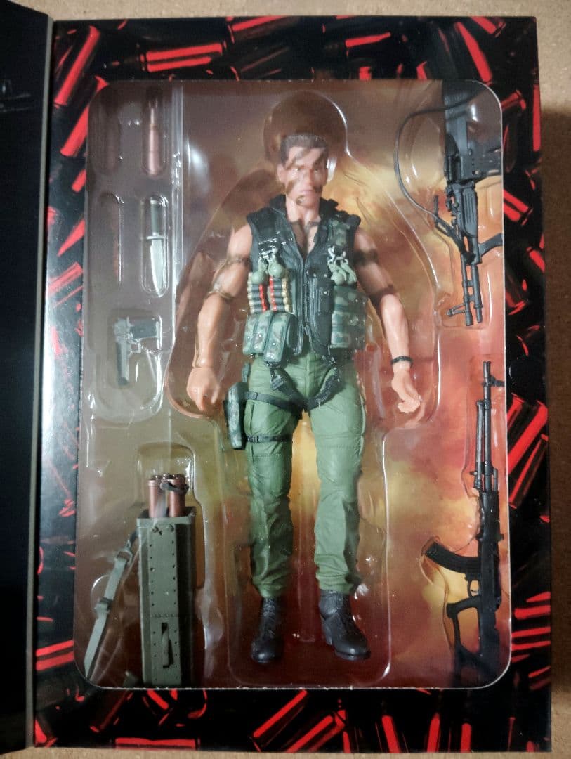 SF・ファンタジー・ホラー 15.NECA/COMMANDO 30TH ANNIVERSARY