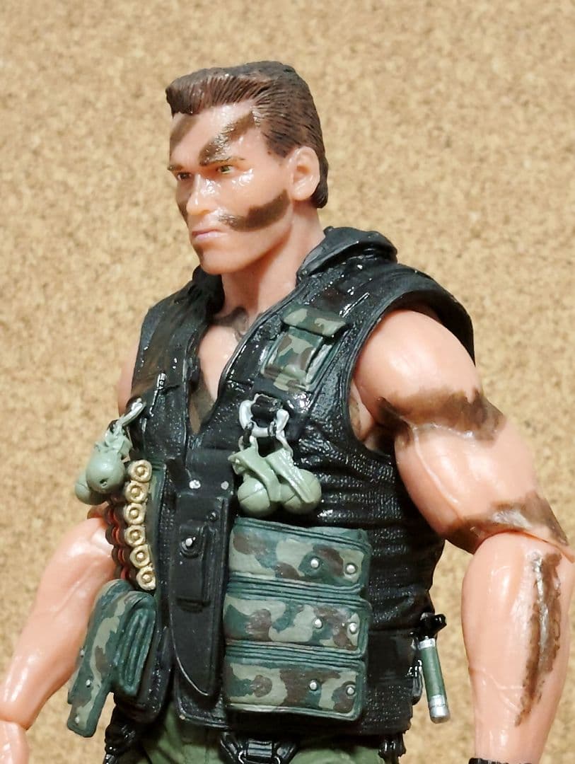 SF・ファンタジー・ホラー 15.NECA/COMMANDO 30TH ANNIVERSARY