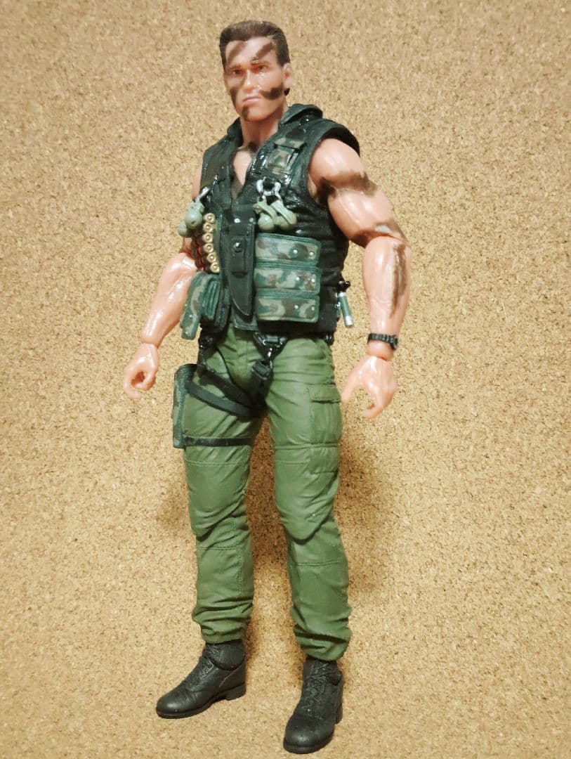 SF・ファンタジー・ホラー 15.NECA/COMMANDO 30TH ANNIVERSARY