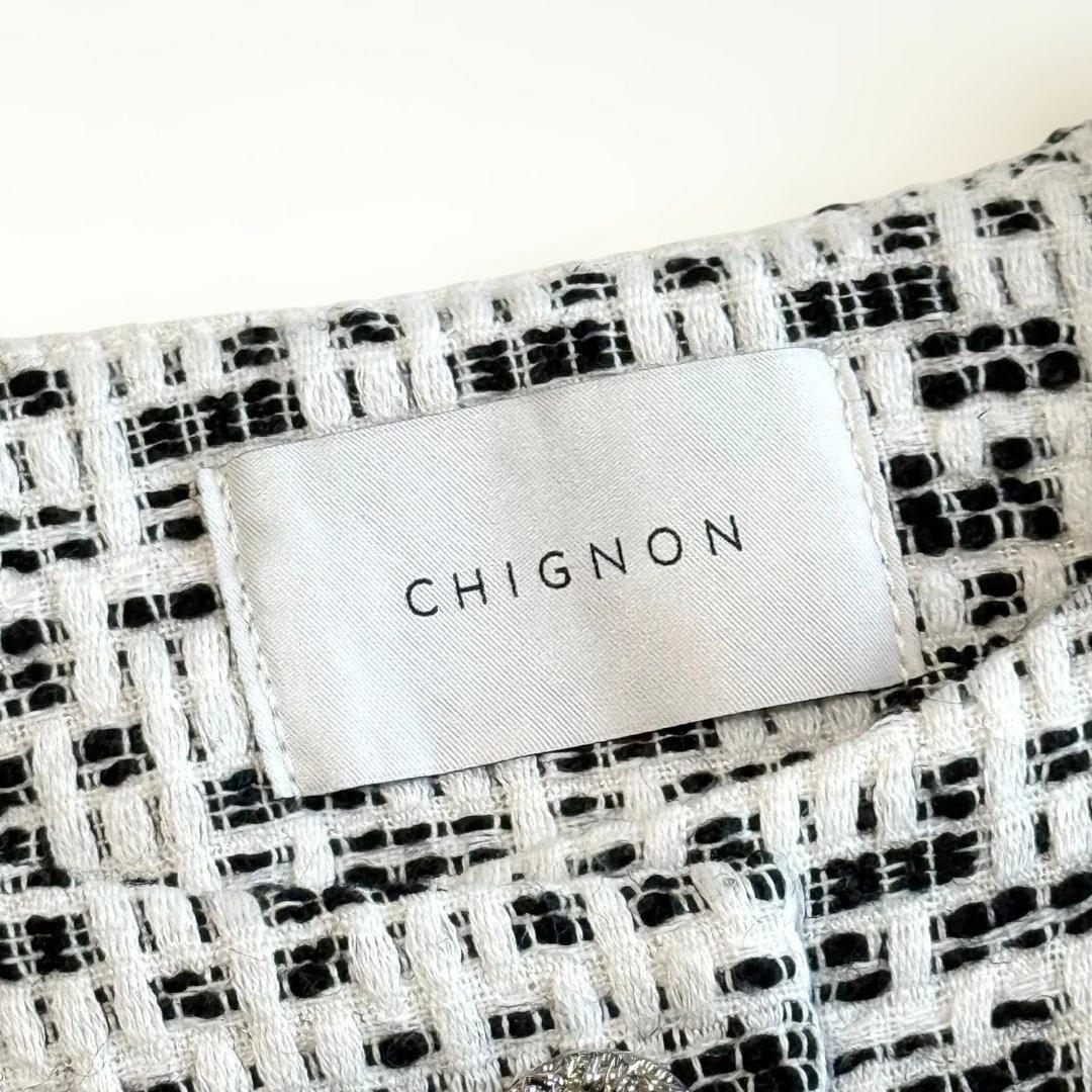 CHIGNON シニヨン ツイードショートベスト ノーカラー ジレ フリンジ