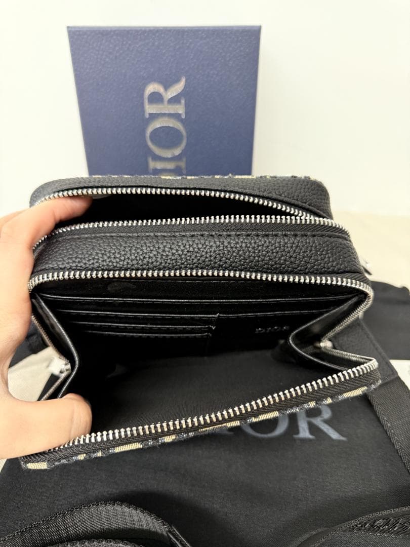 極美品 DIOR ロゴパターン ブラック ショルダーバッグ