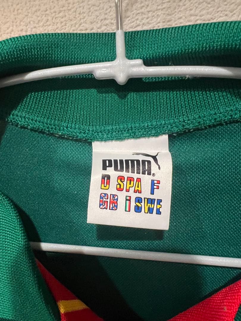 PUMA サッカーシャツ 背番号9