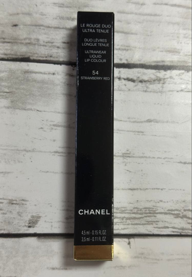 シャネル ルルージュデュオウルトラトゥニュ　54 ストロベリーレッドCHANEL