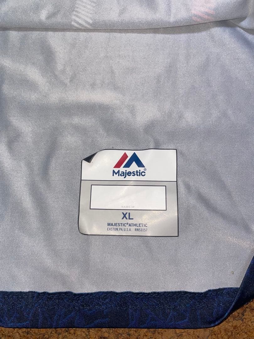 東京ヤクルトスワローズ　プロコレプラクティスTシャツ　XLサイズ