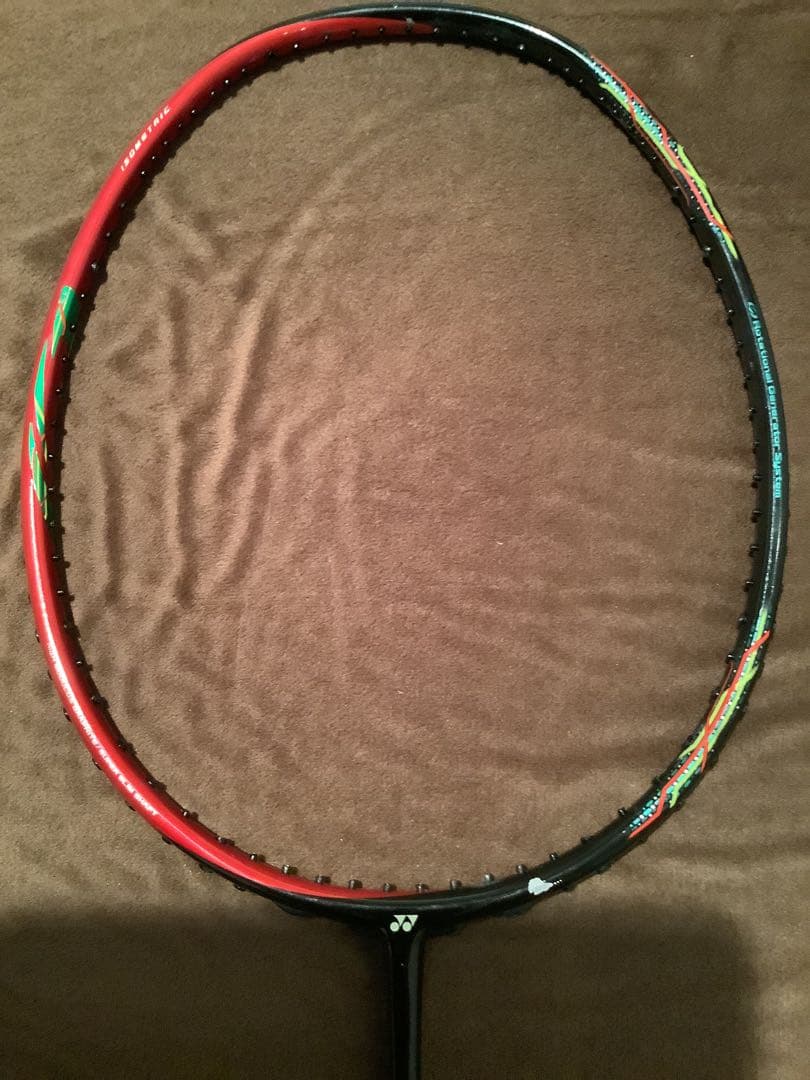 廃盤品！ヨネックス　アストロクス88D 4UG5