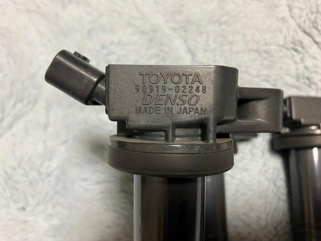 TOYOTA車のスパークプラグ 90919-02248 4個セット