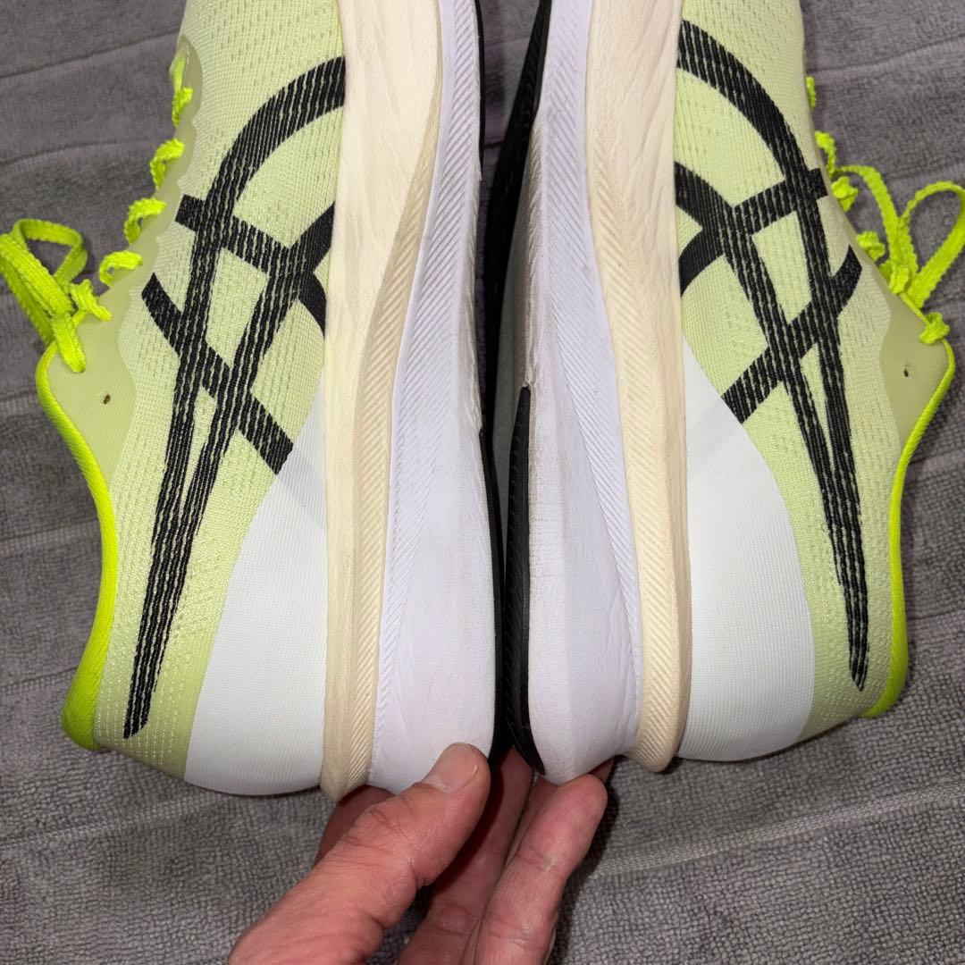 アシックスAsics S4+yogiri 27.5cm