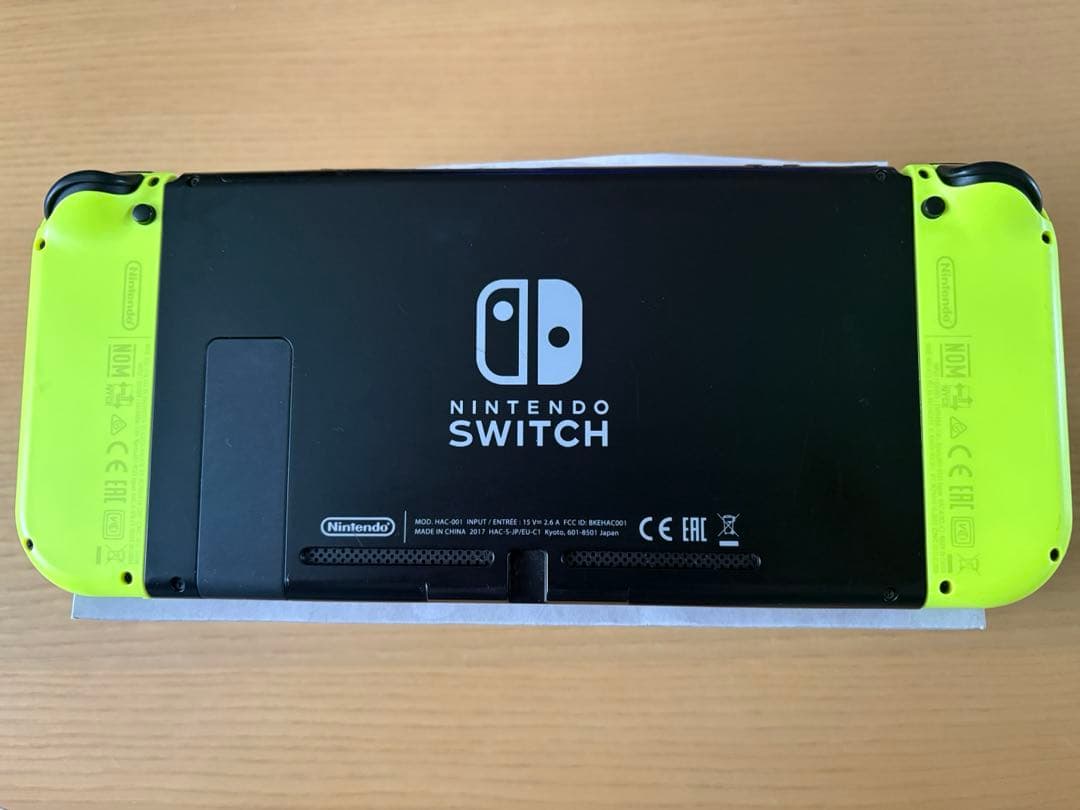 任天堂　switch 本体Joy-Con カラーカスタマイズ　イエロー