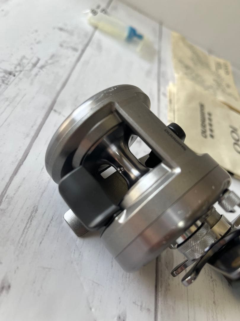 SHIMANO （シマノ）AXIS 100 ベイトリール