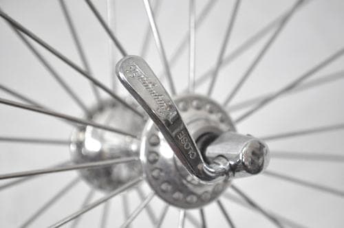 campagnolo カンパレコード700Cフロントホイール