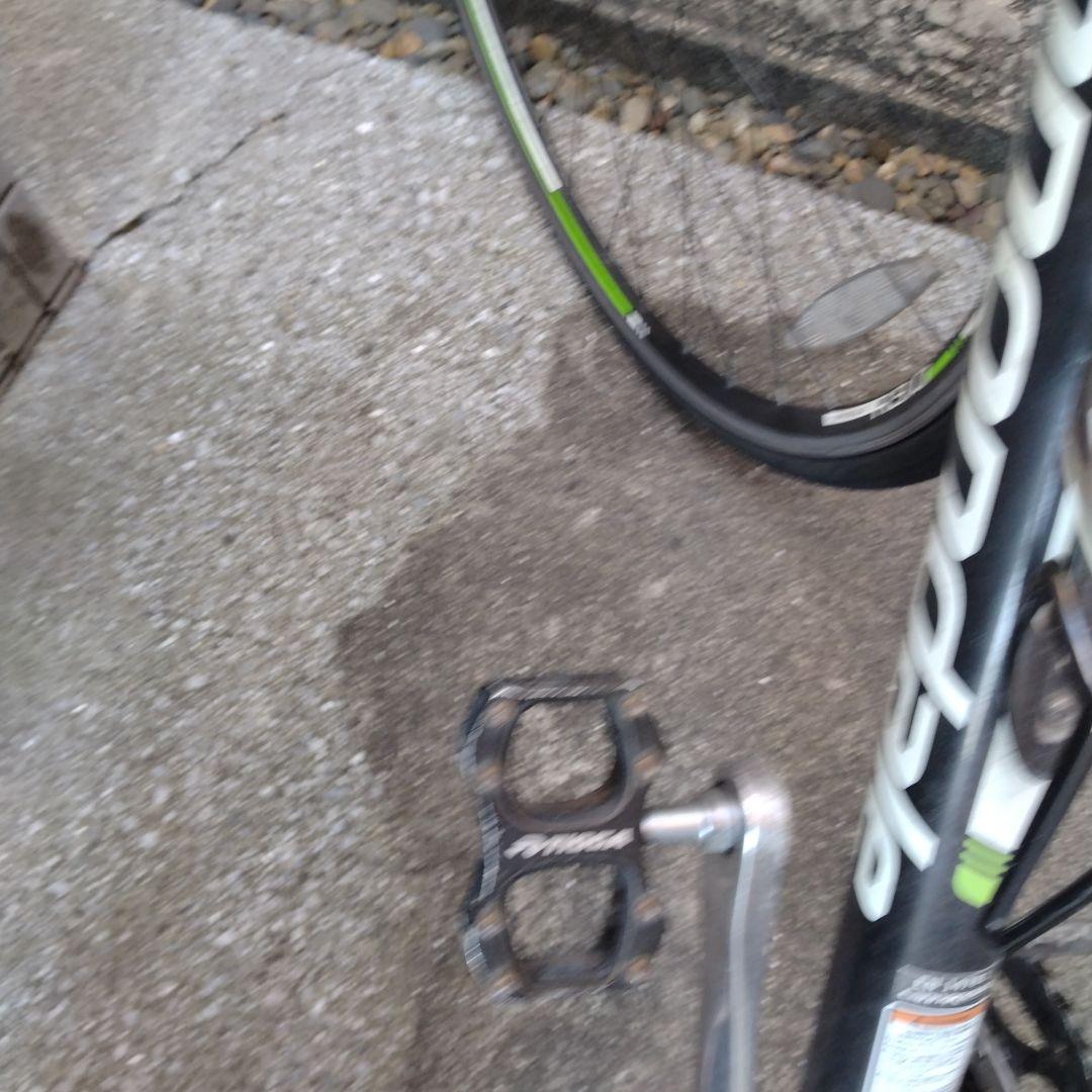 Cannondale　CAAD8 ティアグラ 　ロードバイク ブラック/グリーン
