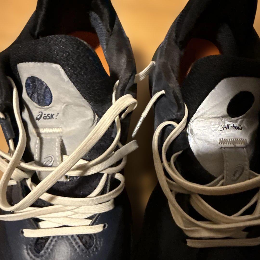ASICS バスケットボールシューズ ネイビー