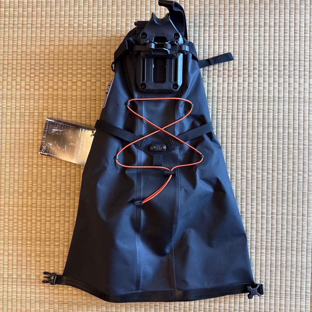 オルトリーブ防水サドルバッグ