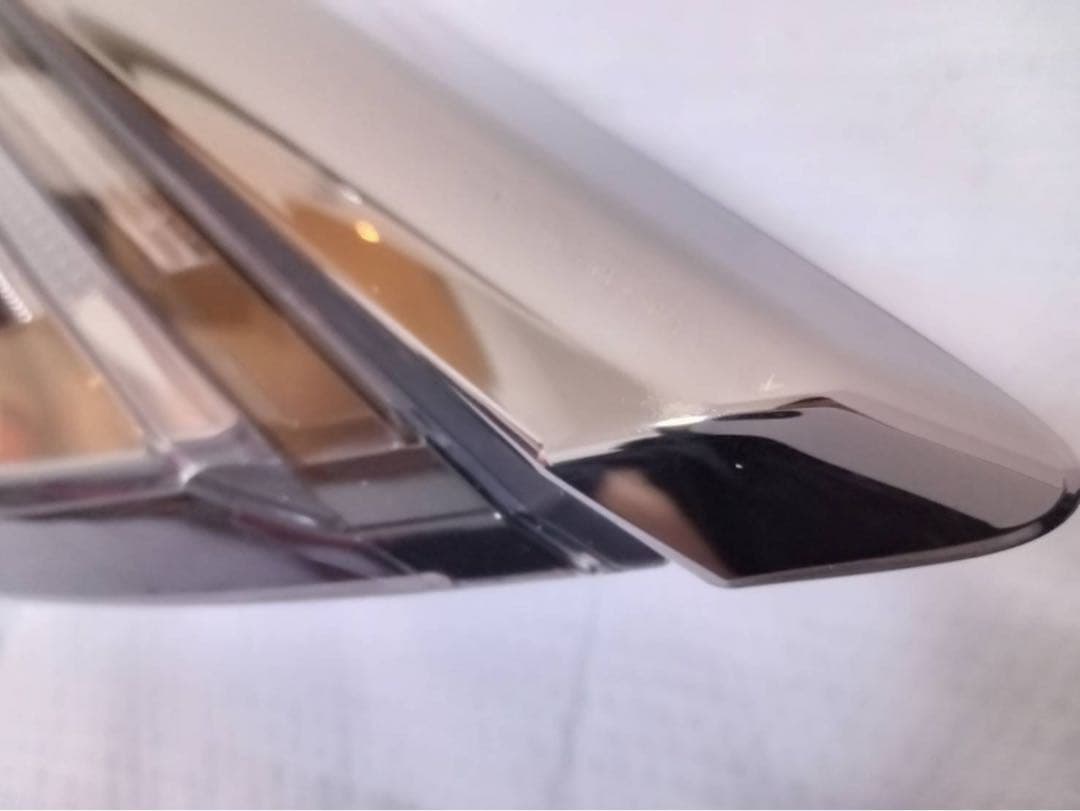 レクサス　LX 左フィニッシャーランプ