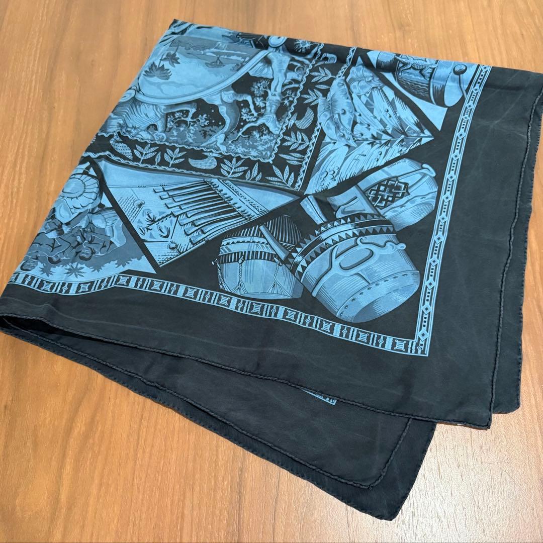 【新春sale】Hermès　エルメス　カレ90　スカーフ　ブルー系