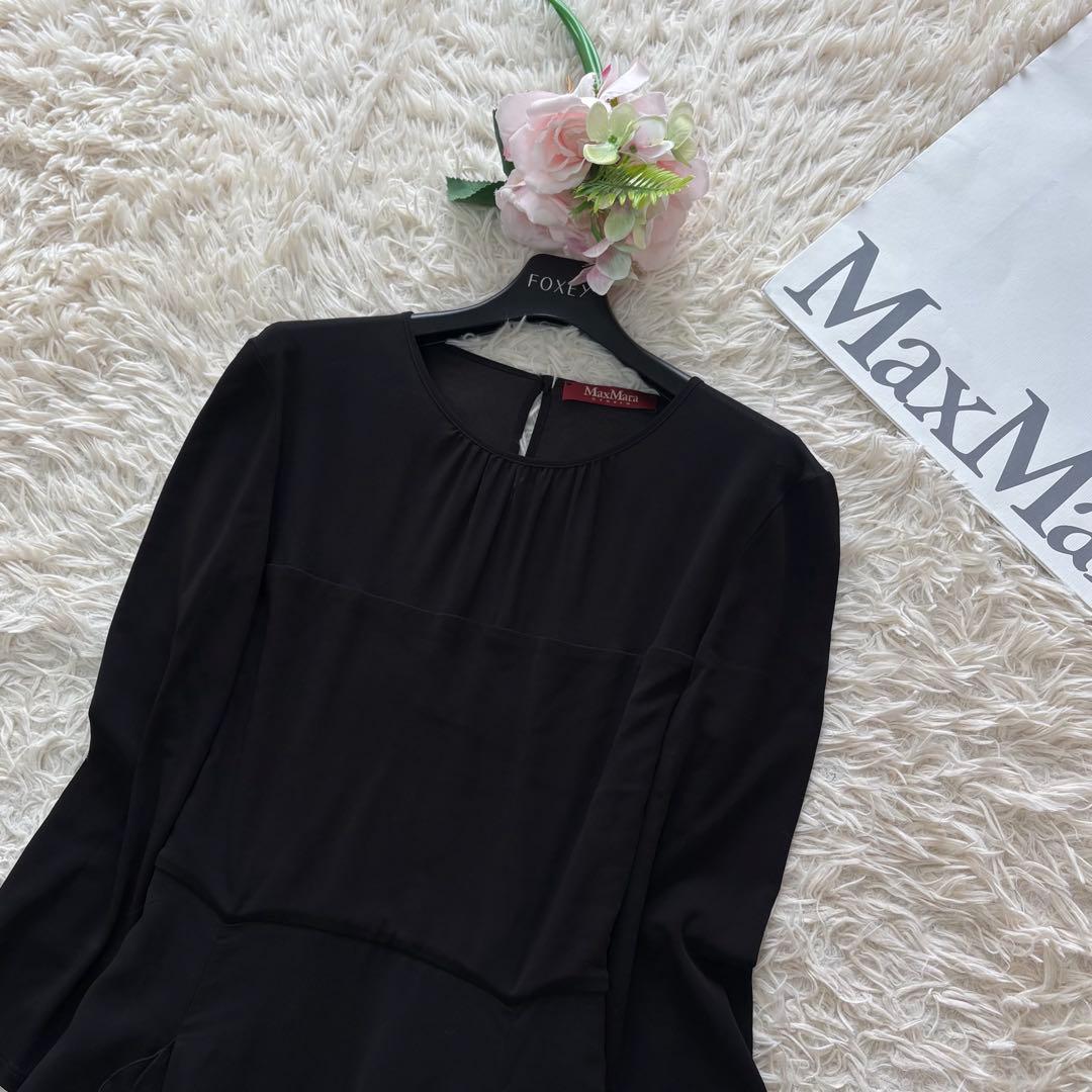 美品✨マックスマーラ　シアー切替　フリルプリーツロングワンピース　黒　S