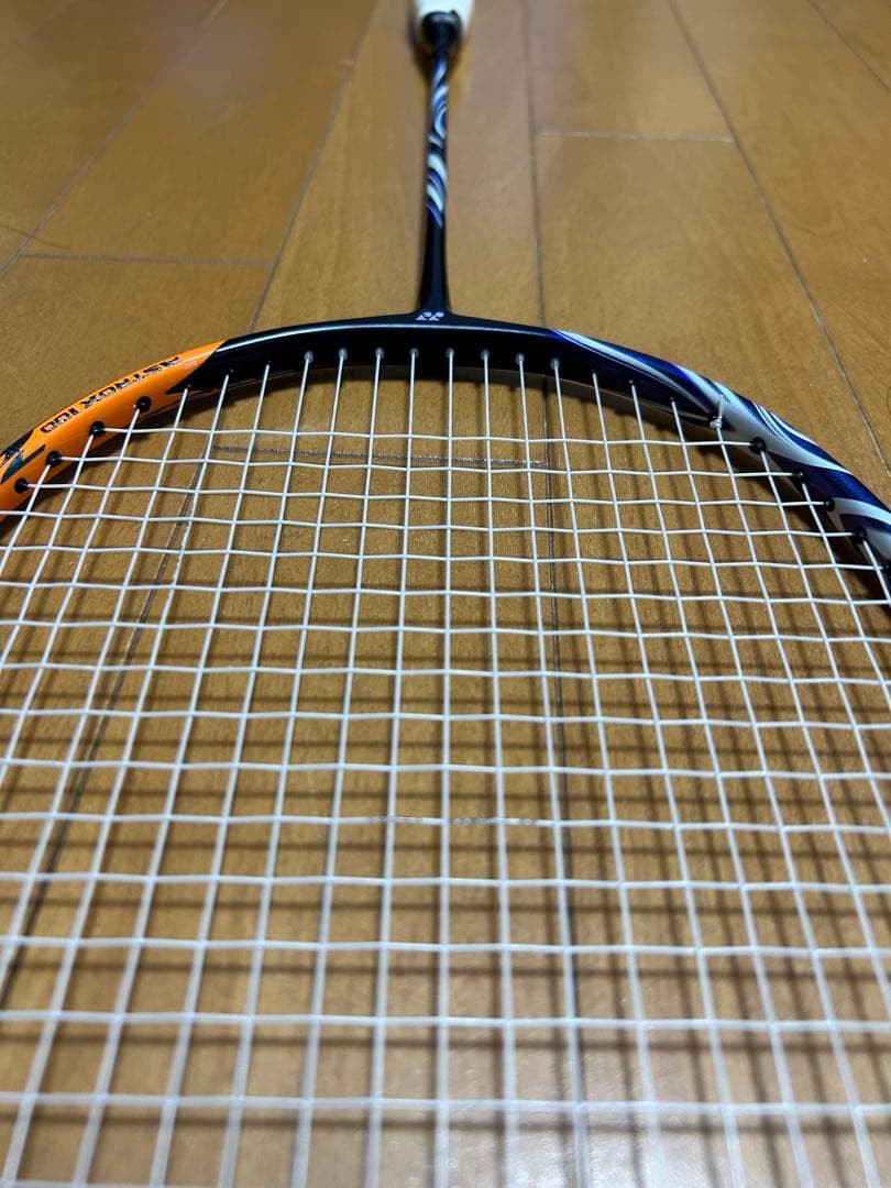『美品』YONEX ASTROX 100ZZ 日本製　ダークネイビー　4UG5