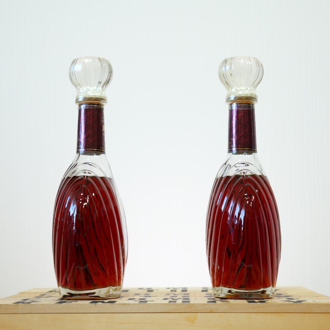 【未開封】サントリー ブランデー XO DELUXE 700ml 2本