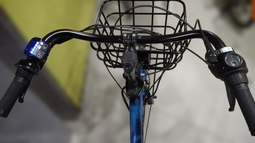 BIKKE　GRI　シートクッション新品　回生充電機能　電動自転車　ブリヂストン