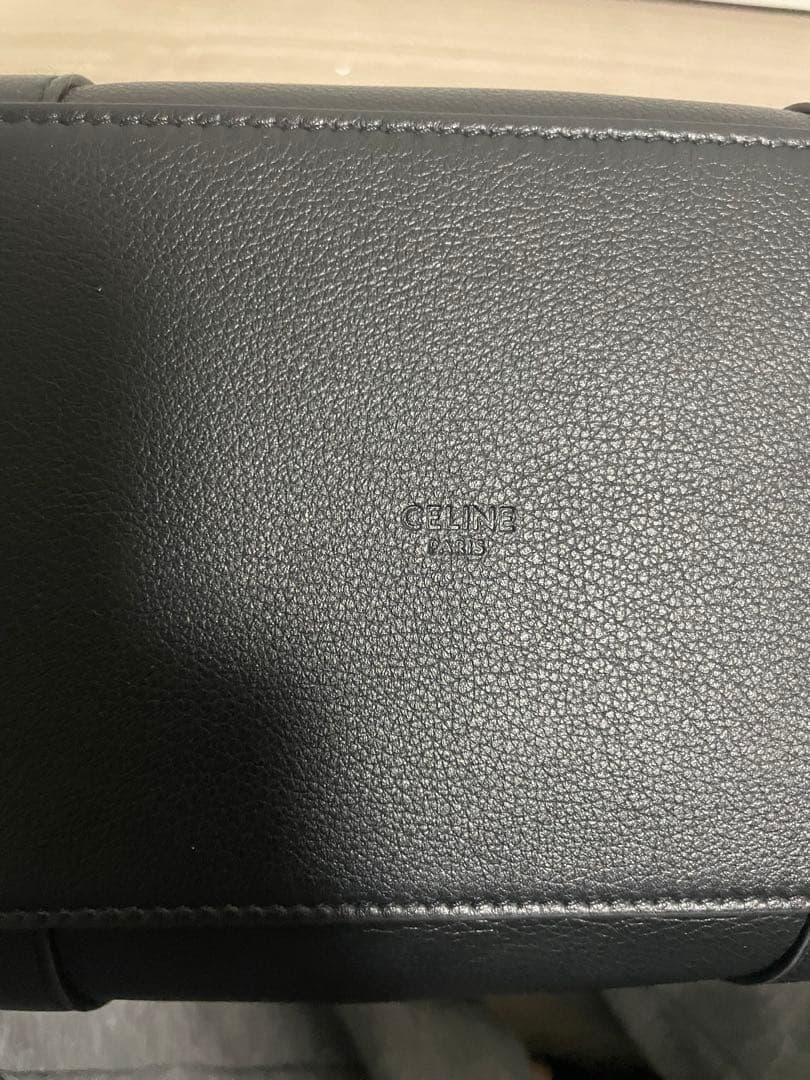 d*p様 CELINE ブラック ミディアムカバ トートバック