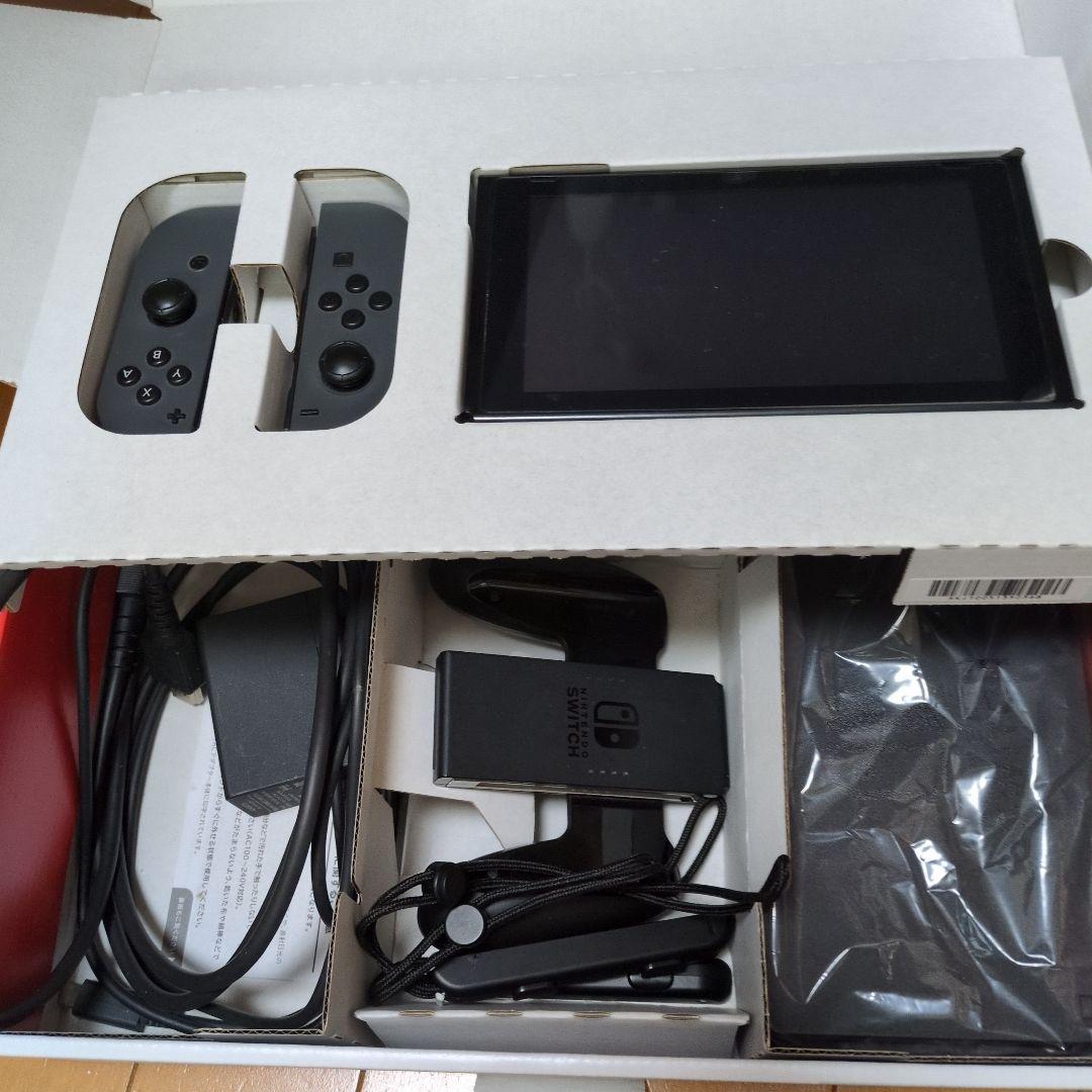 Nintendo Switch 本体 グレー ＋ 付属品あり