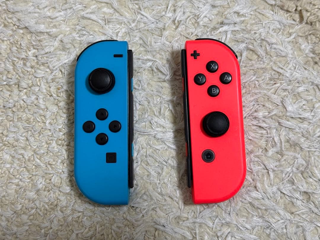 Nintendo Switch ネオンブルー/レッド +おまけコントローラー2個