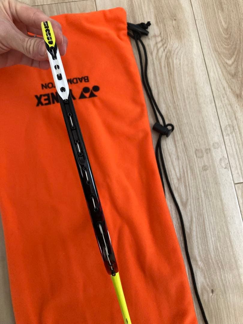 YONEX アークセイバーZスラッシュ　3U バドミントンラケット