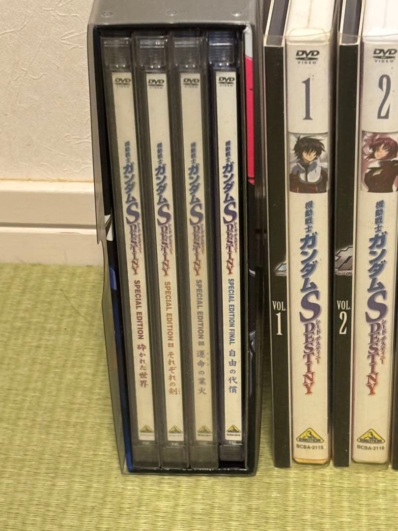 機動戦士ガンダムSEED/SEED DESTINY DVD BOX