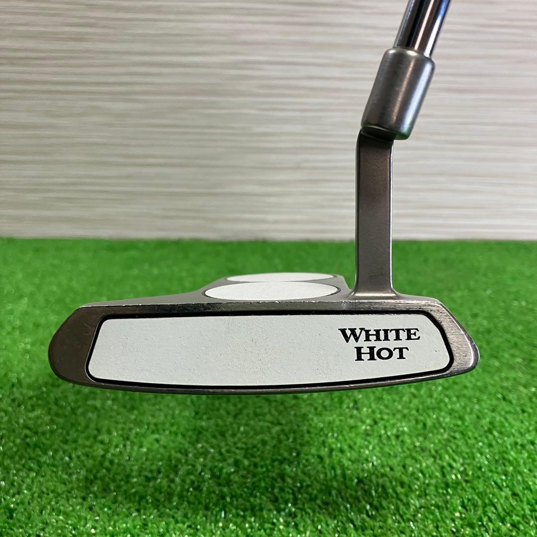 ODYSSEY　WHITE　HOT　2-BALL　BLADE　右打ち　比較的綺麗