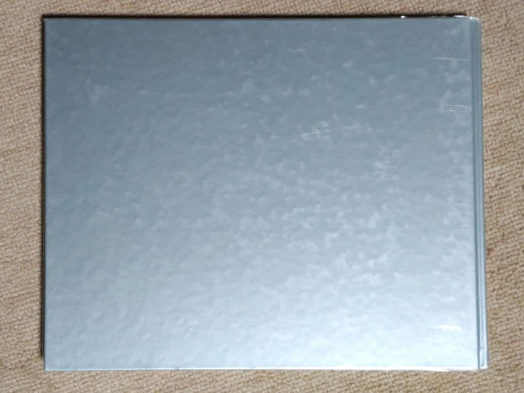 DEMAND GURSKY RUSCHA：GROSSE ILLUSIONEN