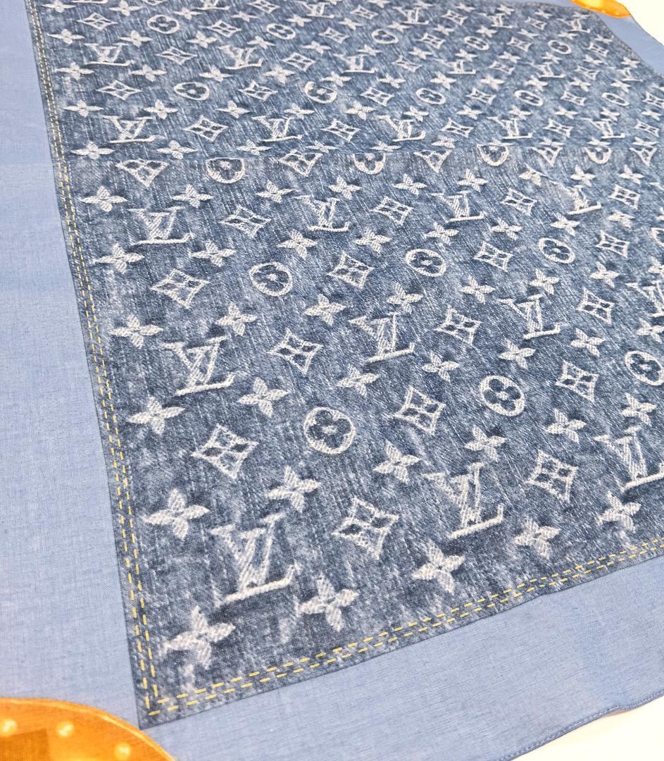 LOUIS VUITTON ルイヴィトン カレ・モノグラム デニム ブルー系